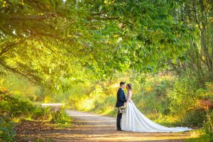 Montagnes, lacs, forêts : exploiter la photo pour raconter un mariage en pleine nature